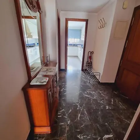 Atico Al Lado De La Marina Apartman