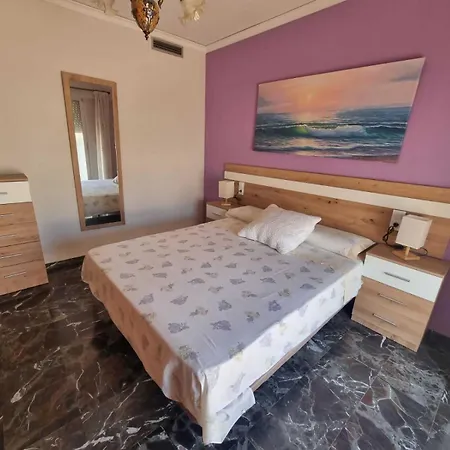 Atico Al Lado De La Marina Apartman *